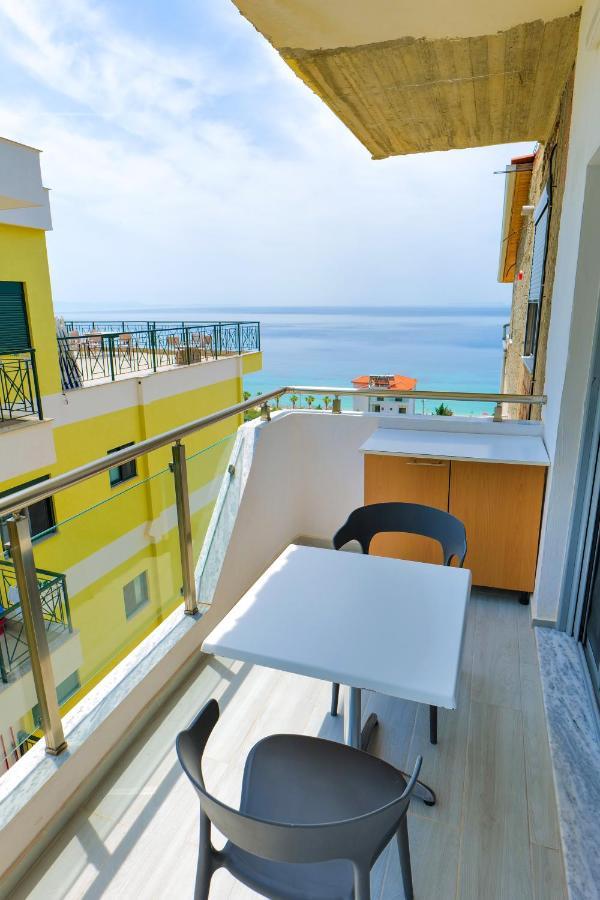 White Hotel Borsh Exterior photo